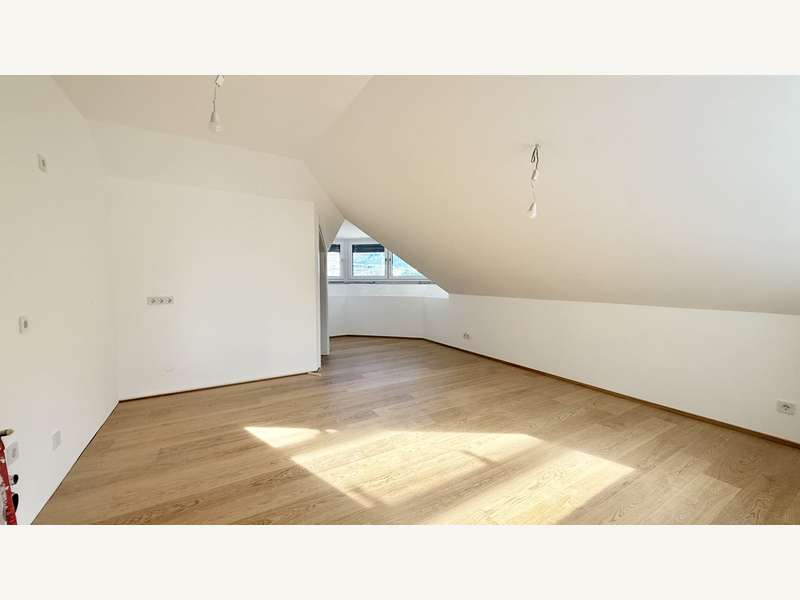 Dachgeschosswohnung Klagenfurt am Wörthersee - Bild 5 von 8 Dachgeschosswohnung in 9020 - 5