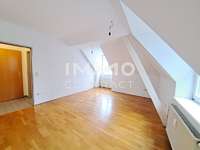 Dachgeschosswohnung in 8020 Graz