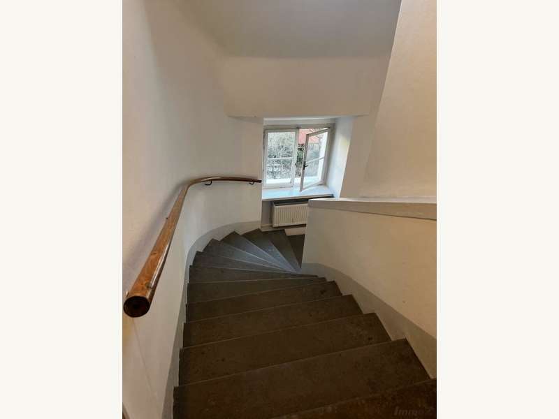 Treppe vom 2 Og ins Ug - Bild 7 von 73 Maisonette in 8010 - 7