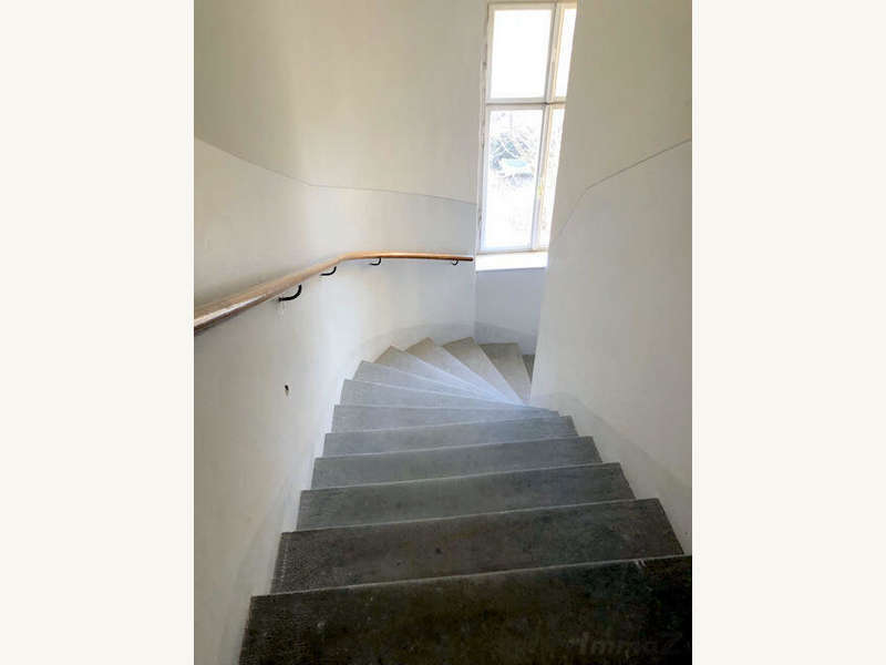 Stauraum im 3.OG im intergrierten Stiegenhaus - Bild 70 von 73 Maisonette in 8010 - 70