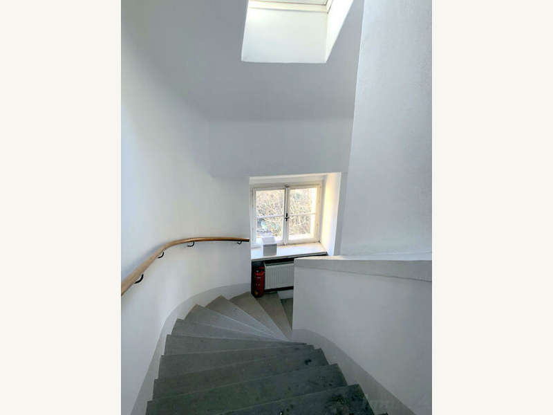Stiegenhaus - im Wohnungsverband integriert - Bild 71 von 73 Maisonette in 8010 - 71