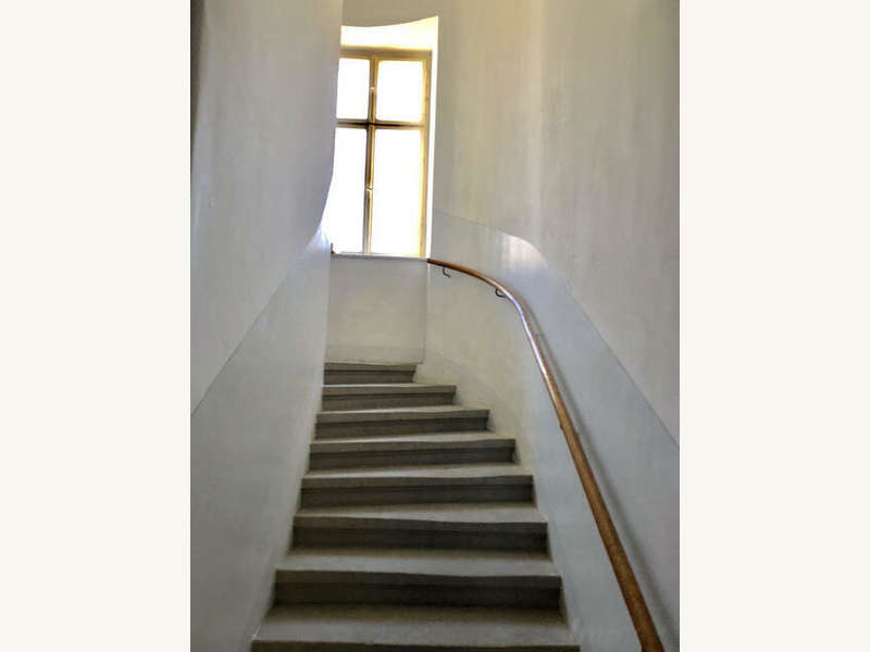 Stiegenhaus - im Wohnungsverband integriert - Bild 72 von 73 Maisonette in 8010 - 72