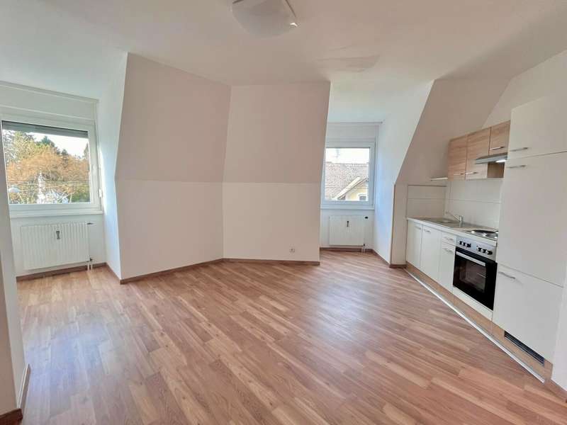 Dachgeschosswohnung in 8010  - 3