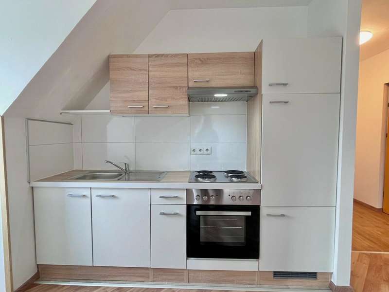 Dachgeschosswohnung in 8010  - 5