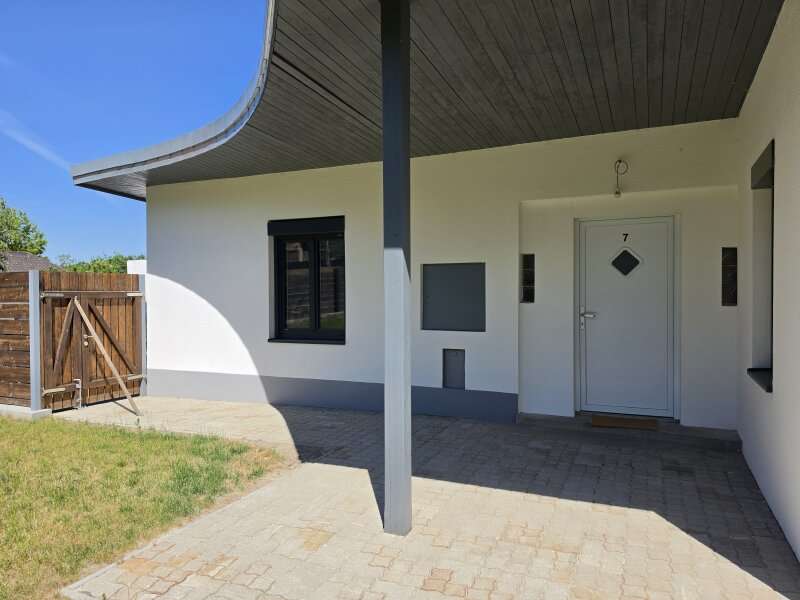 Bungalow in 2410  - 2