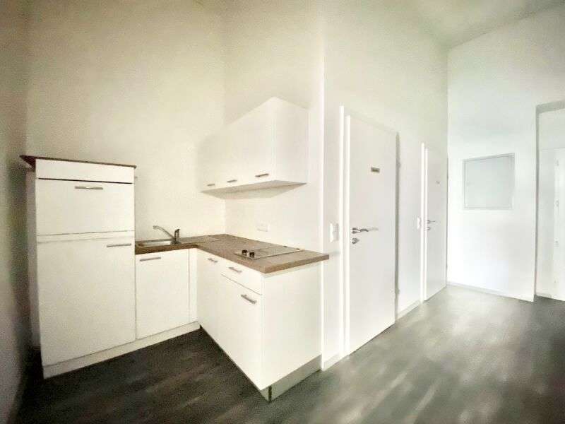 Gewerbeobjekt in 9020  - 10