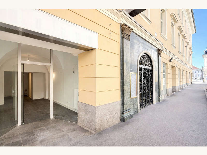 Einzelhandelsladen in 9020  - 1