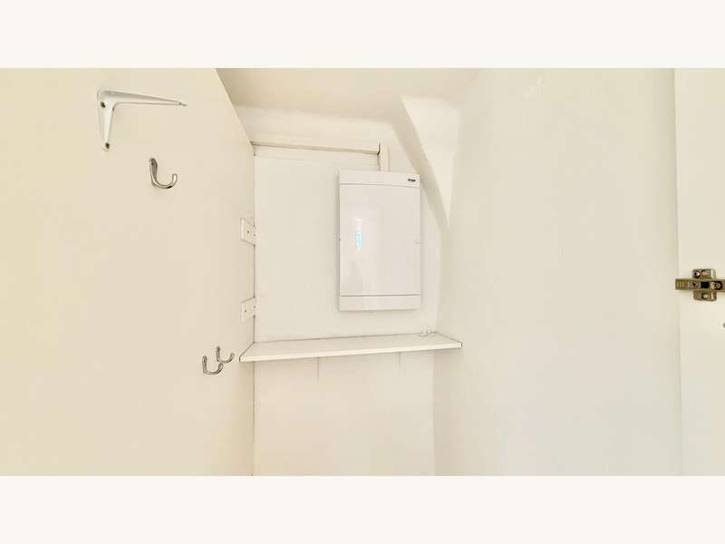 Einzelhandelsladen in 9020  - 6