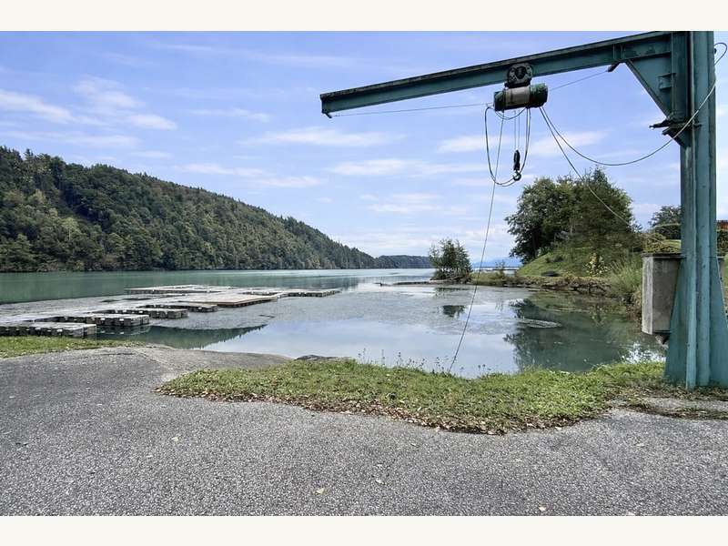 Gewerbeimmobilie in 9181  - 3