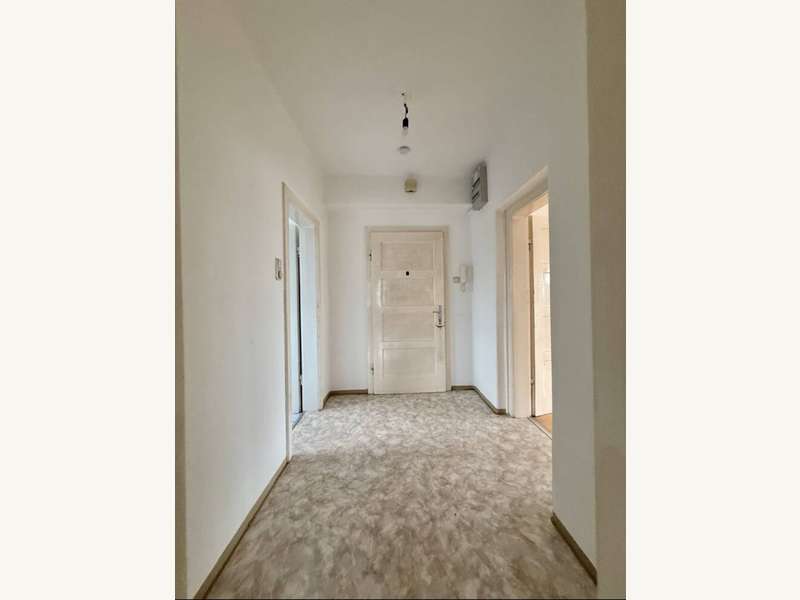 Dachgeschosswohnung in 9400  - 4