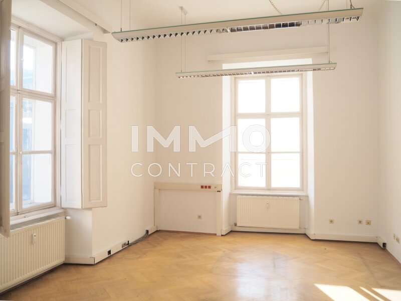 Büro/Praxis in 8010  - 2
