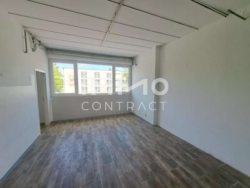 Büro/Praxis in 4053  - 9