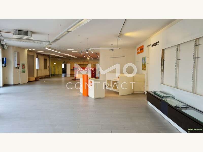 Einzelhandel in 3370  - 8