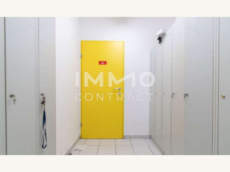 Geschäftslokal in 4020  - 9