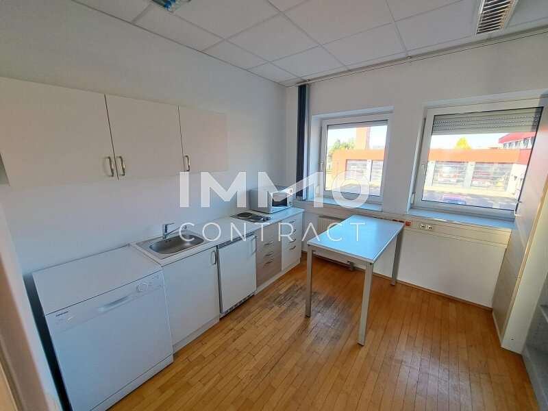Büro in 4481  - 9