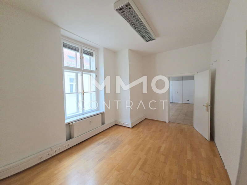 Büro in 8010  - 10