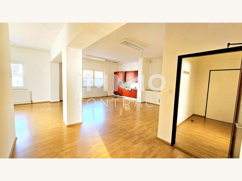 Großes 3 - Büro Wiener Neustadt - Bild 2 von 13 Büro in 2700 - 2