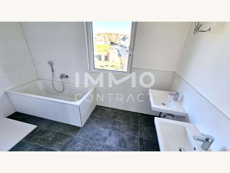 Doppelhaushälfte in 7344  - 8