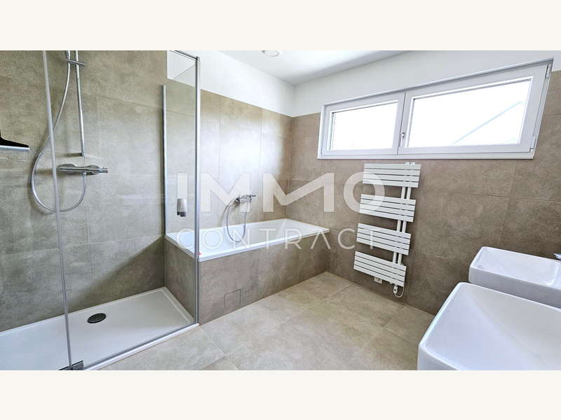 Bad 1 - Doppelhaushälfte Pottendorf - Bild 2 von 11 Doppelhaushälfte in 2486 - 2