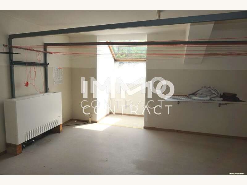 Dachgeschosswohnung in 4400  - 12