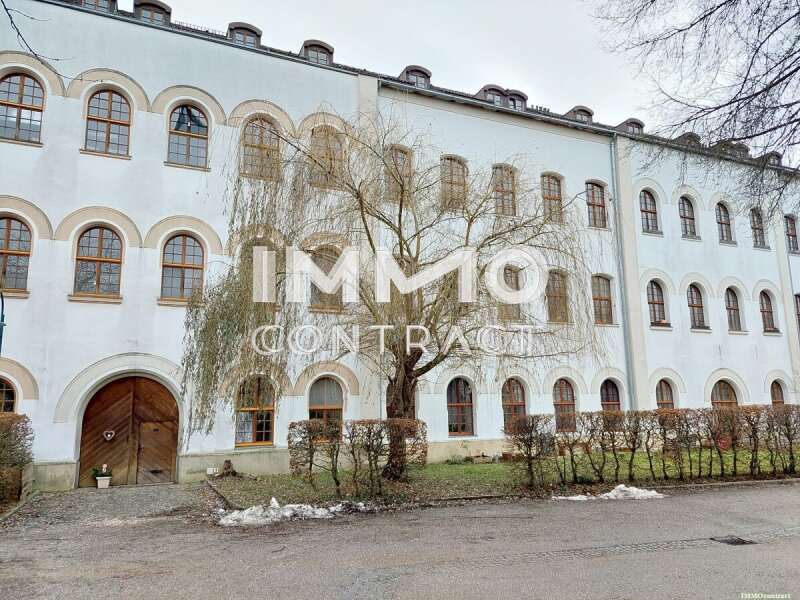 Dachgeschosswohnung Steyr - Bild 2 von 12 Dachgeschosswohnung in 4400 - 2