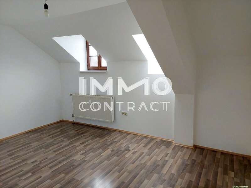 Dachgeschosswohnung Steyr - Bild 3 von 12 Dachgeschosswohnung in 4400 - 3