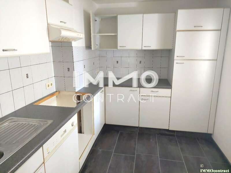 Dachgeschosswohnung in 4400  - 4