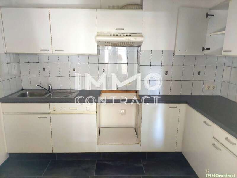 Dachgeschosswohnung in 4400  - 9