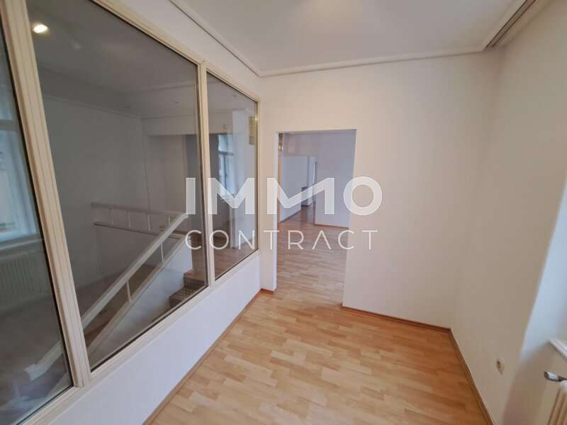 Loft-Studio-Atelier in 4600  - 2