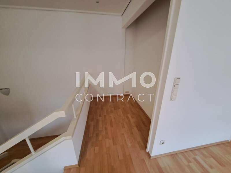 Loft-Studio-Atelier in 4600  - 4