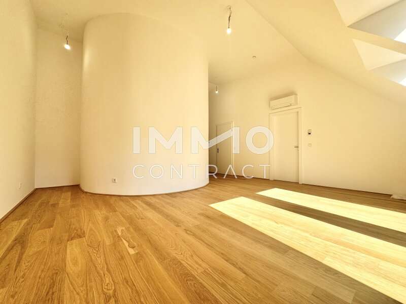 Dachgeschosswohnung in 1130  - 1