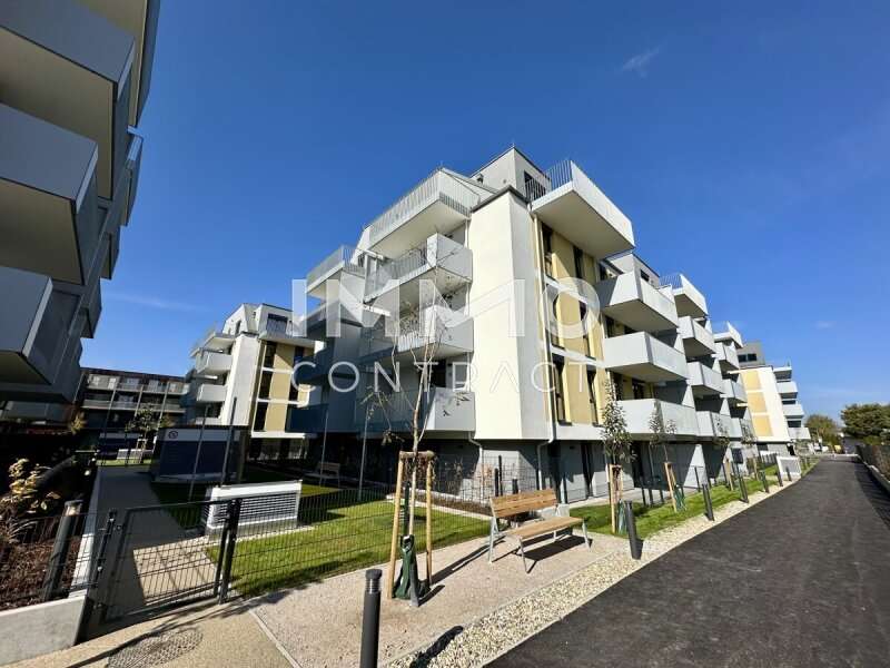 Dachgeschosswohnung in 1220  - 25