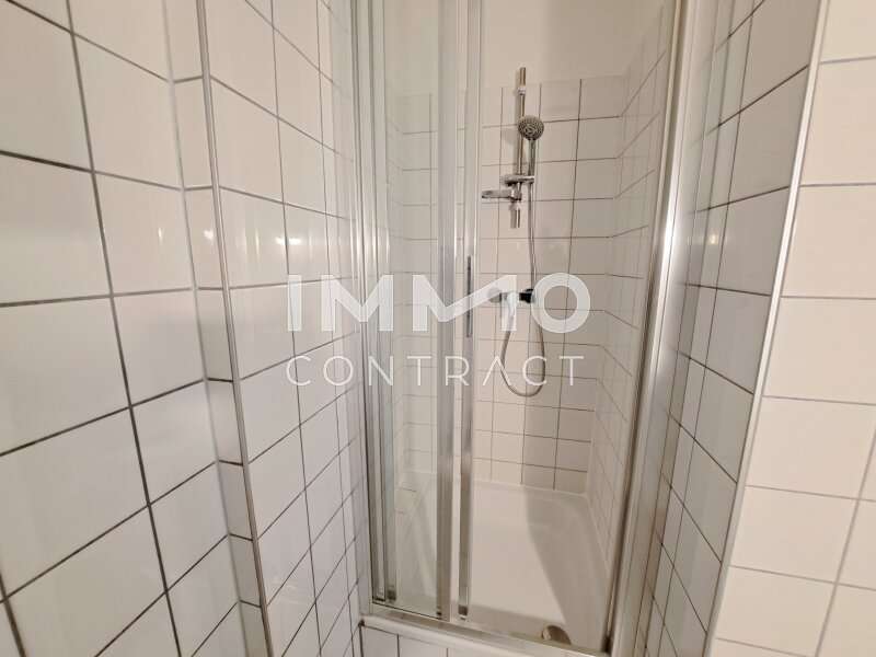 Dachgeschosswohnung in 8010  - 12