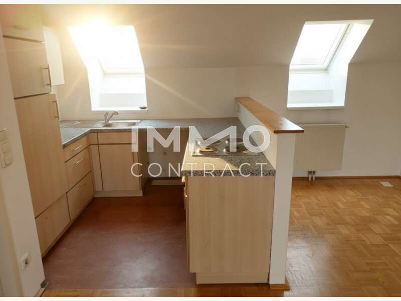 Dachgeschosswohnung in 4300  - 4