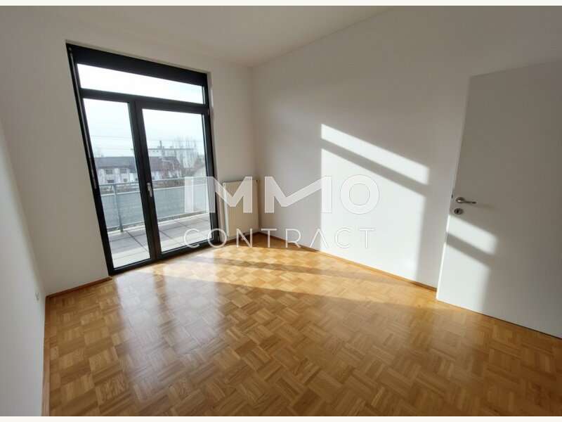 Dachgeschosswohnung in 4300  - 9