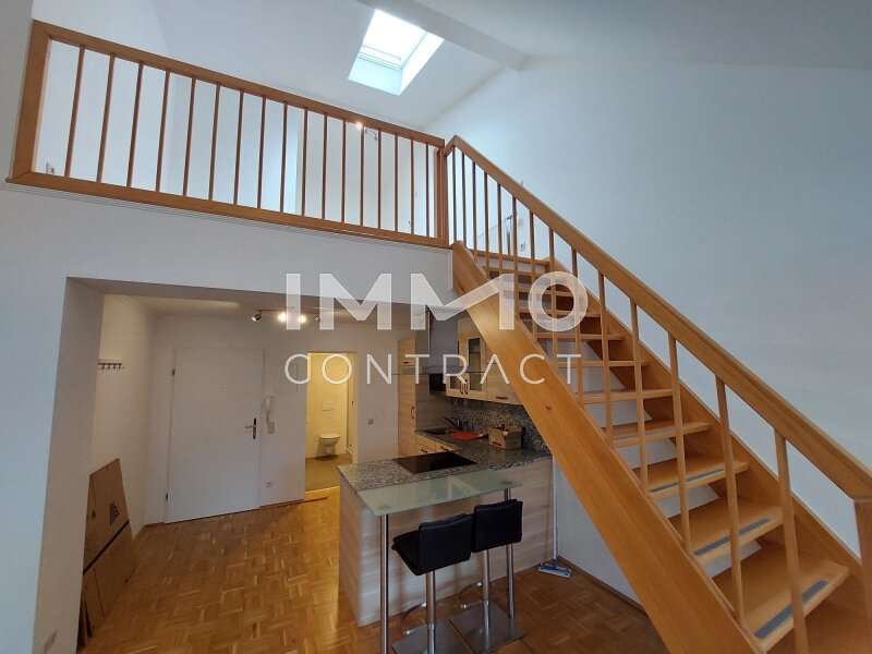 Loft-Studio-Atelier in 4600  - 4
