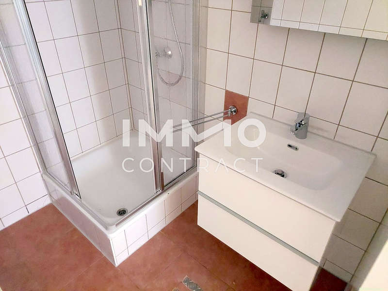 Dachgeschosswohnung in 4400  - 9