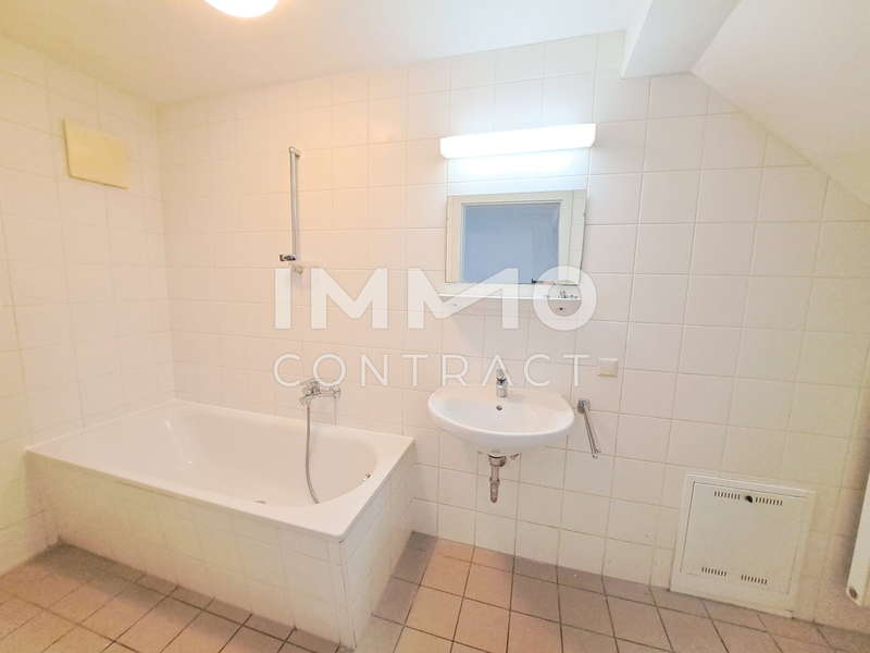 Dachgeschosswohnung in 8020  - 10