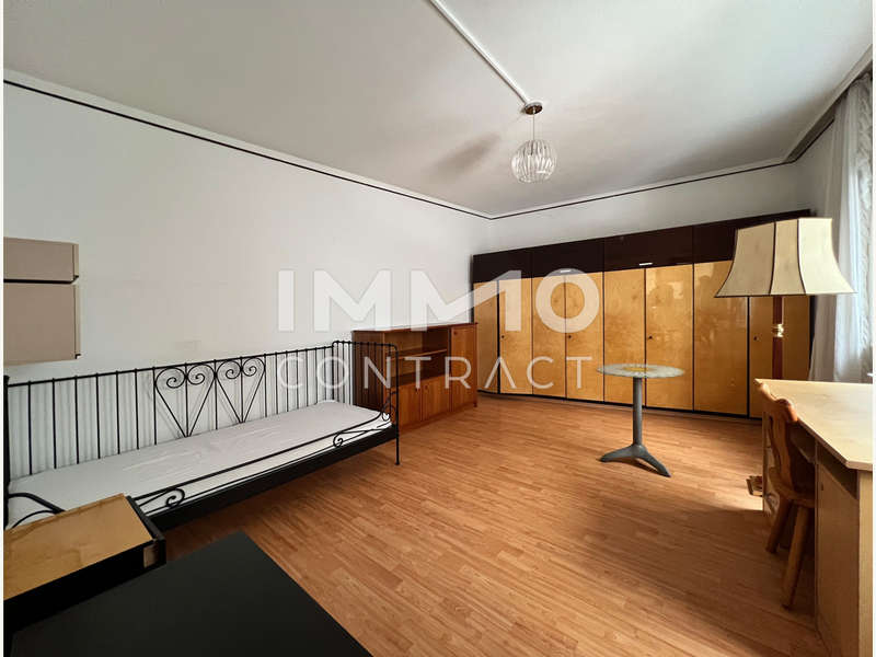 Loft-Studio-Atelier in 3500  - 4