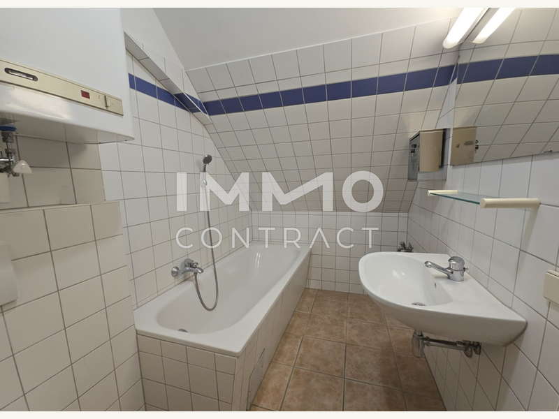 Dachgeschosswohnung in 8010  - 7