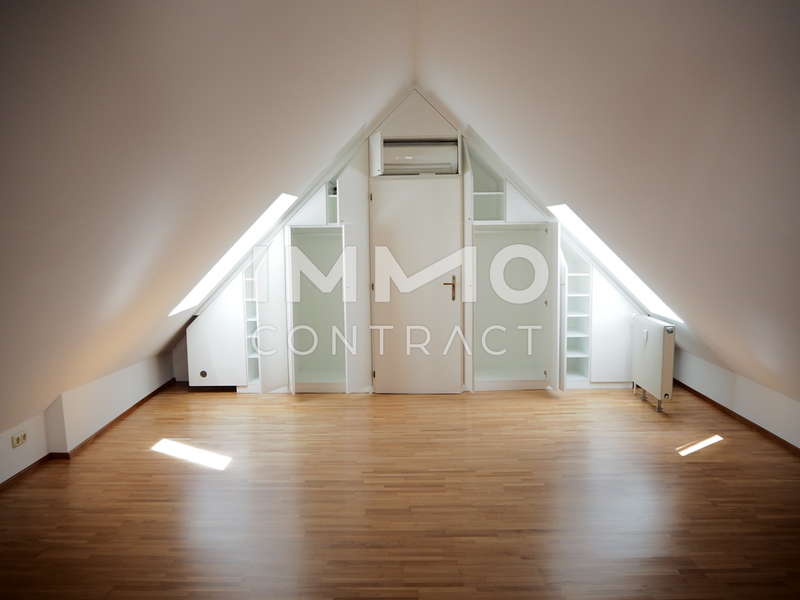 Dachgeschosswohnung in 4020  - 9