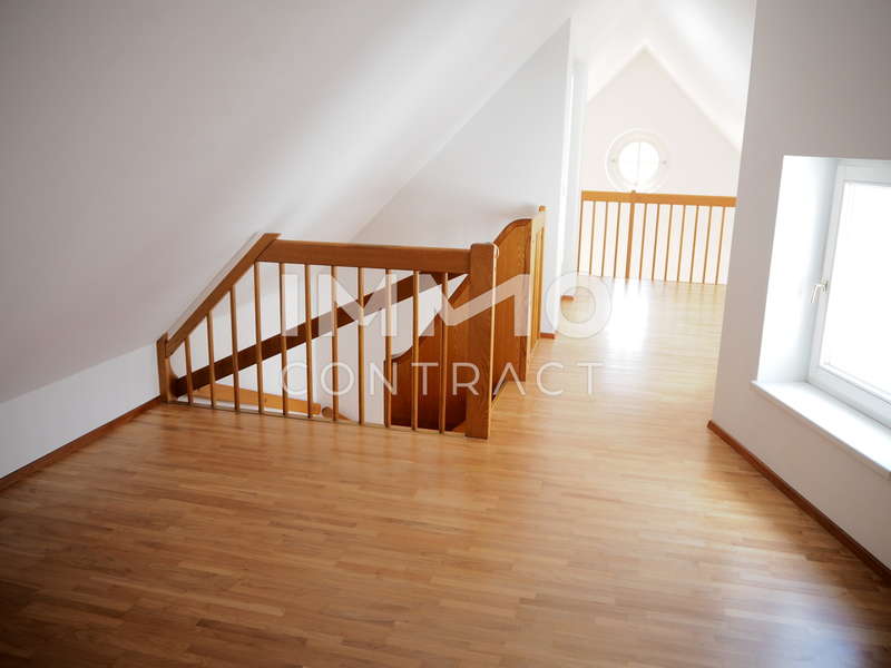 Dachgeschosswohnung in 4020  - 10