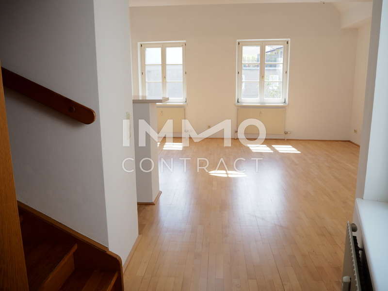 Dachgeschosswohnung in 4020  - 20