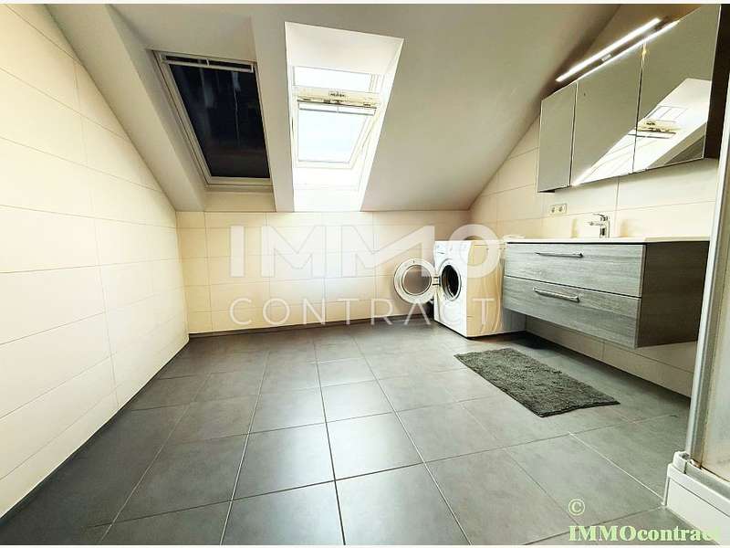 Dachgeschosswohnung in 3300  - 11