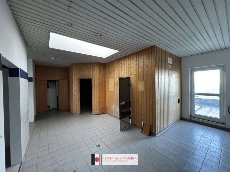 Büro/Praxis in 2351  - 11