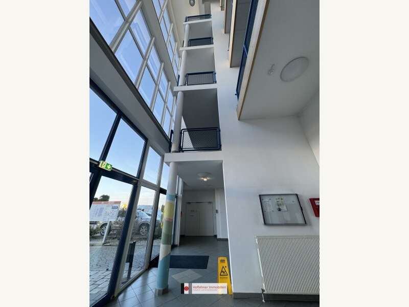 Büro/Praxis in 2351  - 2