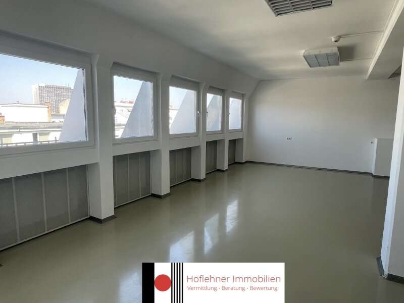 Bürogebäude in 1200  - 1