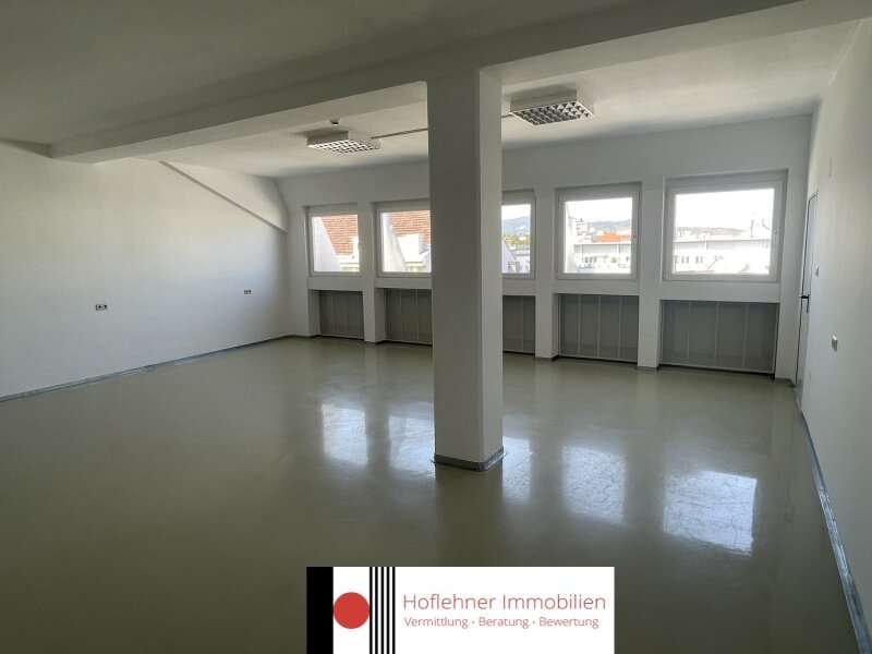 Bürogebäude in 1200  - 2