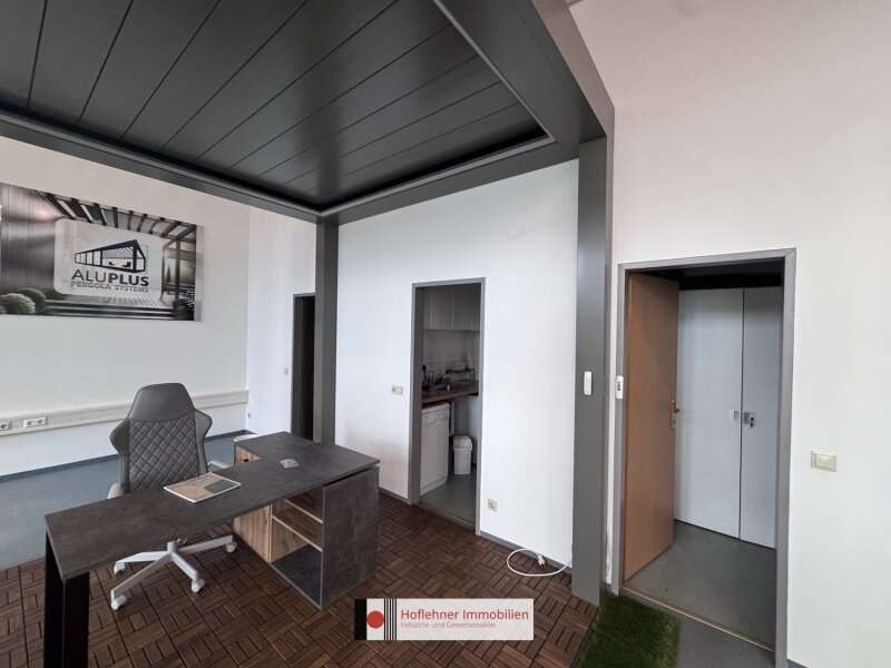 Einzelhandel in 2351  - 3