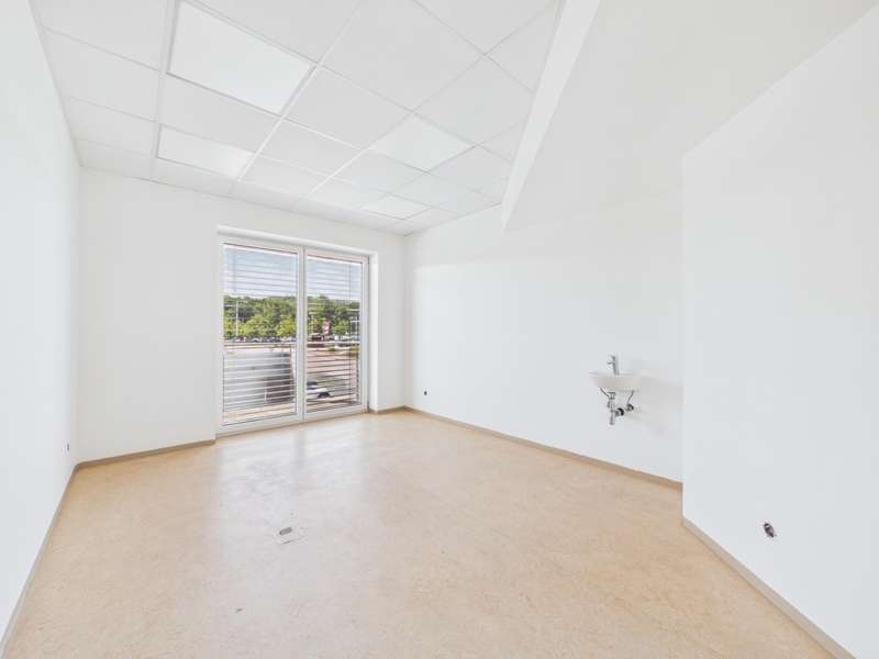 Büro in 4221  - 5